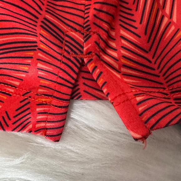 Gymshark Red Leaf Pattern Mini Skort‎ size Large - Picture 7 of 8